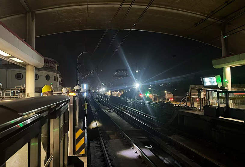 Proyecto de refuerzo de vías de la línea 1 del metro de Shanghái